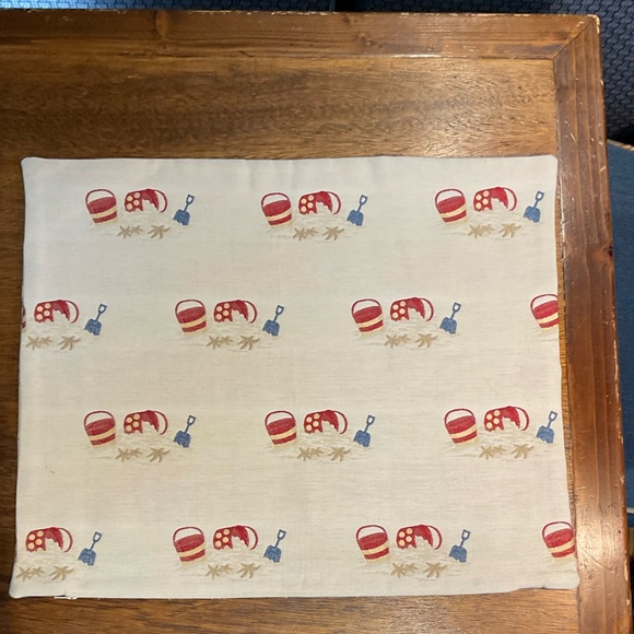 Custom Accent Pillows approx. 20” X 17” - Picture 2 of 3